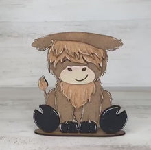 Load and play video in Gallery viewer, BOWS for the Highland Cow Interchangeable Hats MINI File SVG, (Bows Only) Seasonal sign, Farm Tiered Tray Glowforge, LuckyHeartDesignsCo