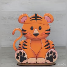 Load and play video in Gallery viewer, Tiger Animal Hats Interchangeable MINI File SVG, Seasonal Leaning sign, Christmas,Holiday, Zoo, Tiered Tray Glowforge, LuckyHeartDesignsCo