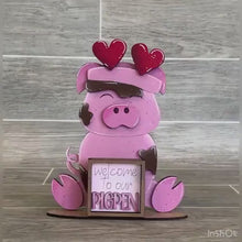 Load and play video in Gallery viewer, Pig Animal Hats Interchangeable MINI File SVG, Seasonal Leaning sign, Holiday, Farm Tiered Tray Glowforge, LuckyHeartDesignsCo