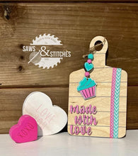 Load image into Gallery viewer, Valentine's Day Cutting board File SVG, Love Glowforge, LuckyHeartDesignsCO