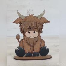 Load and play video in Gallery viewer, Small Highland Cow Animal Hats Interchangeable File SVG, Seasonal, Holiday, Christmas, Fall, Farm Tiered Tray Glowforge, LuckyHeartDesignsCo
